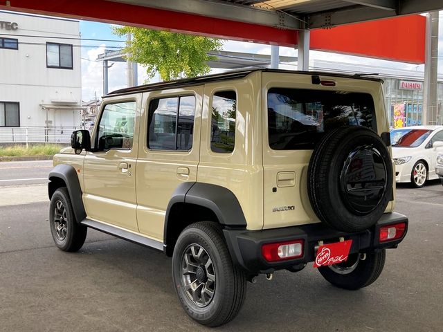 SUZUKI JIMNY NOMADE 2025