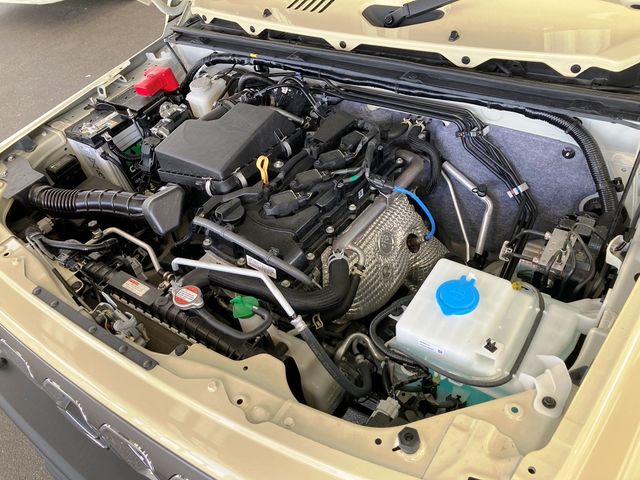 SUZUKI JIMNY NOMADE 2025