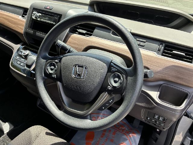 HONDA FREED HYBRID 4WD 2022