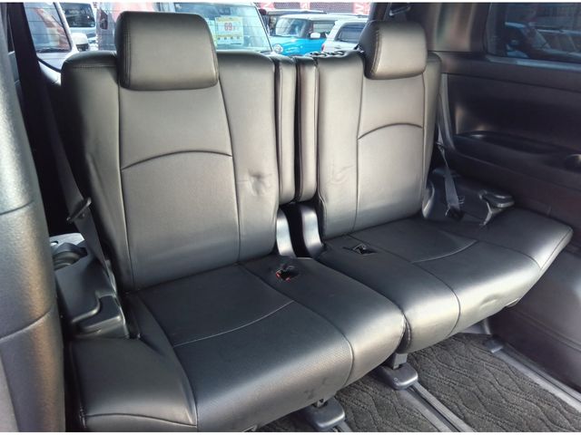 TOYOTA VELLFIRE 2017