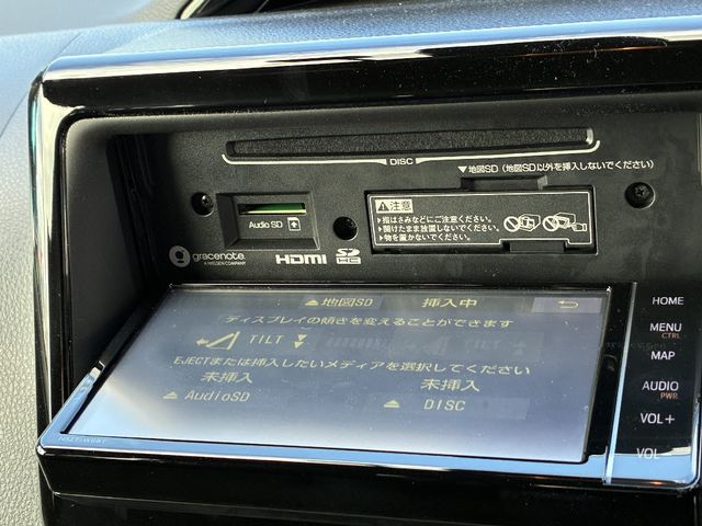 TOYOTA NOAH 4WD 2020