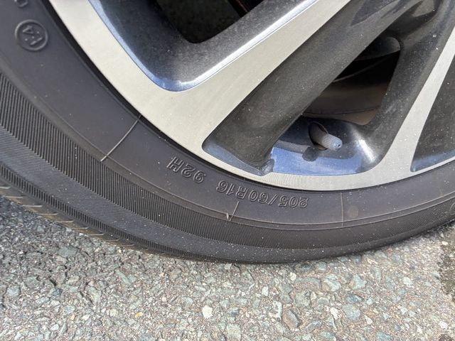 TOYOTA NOAH 4WD 2020