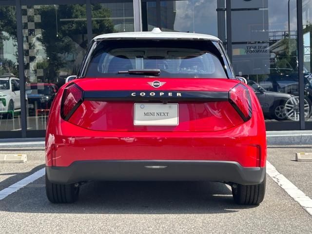 BMW MINI COOPER 2025