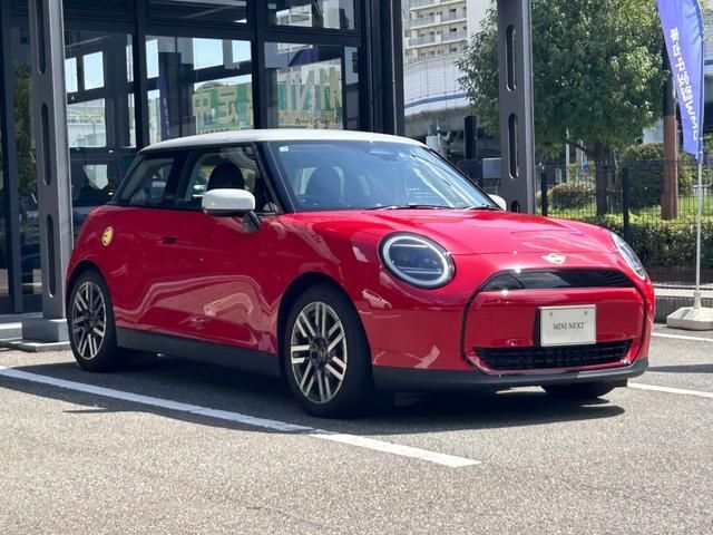 BMW MINI COOPER 2025