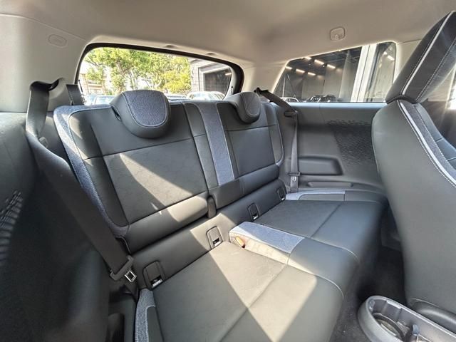 BMW MINI COOPER 2025