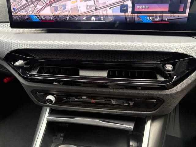 BMW BMW 3series sedan 2025