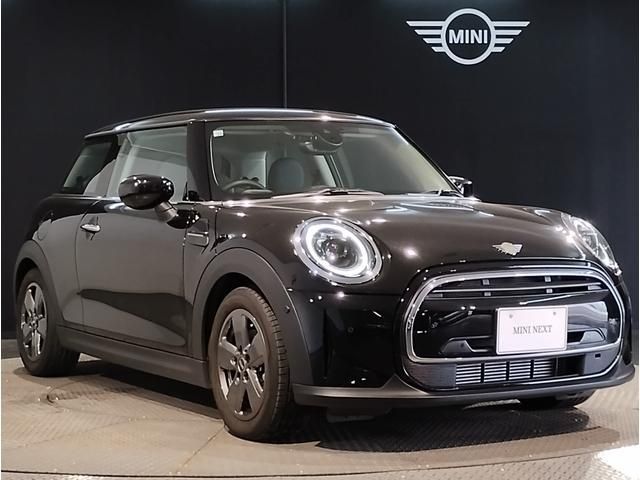 BMW MINI COOPER D 2022