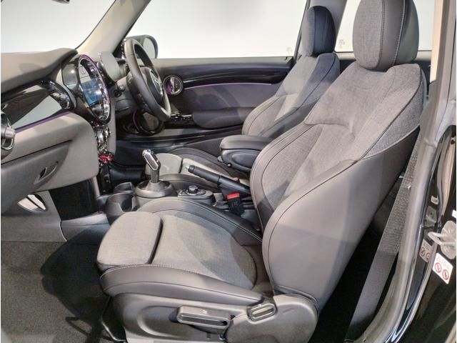 BMW MINI COOPER D 2022