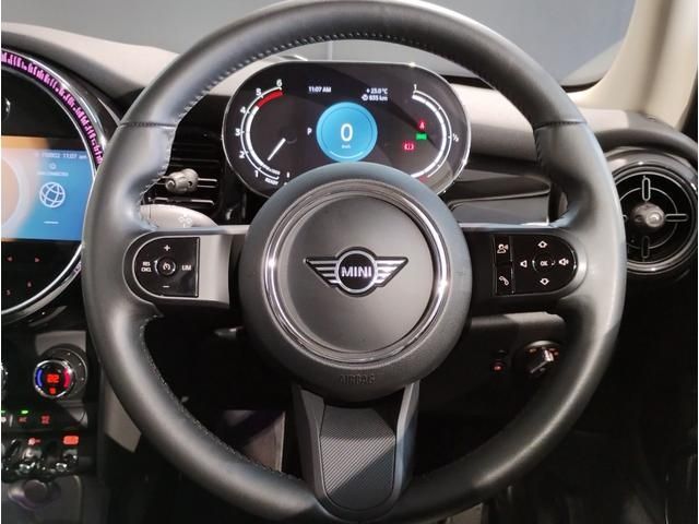 BMW MINI COOPER D 2022