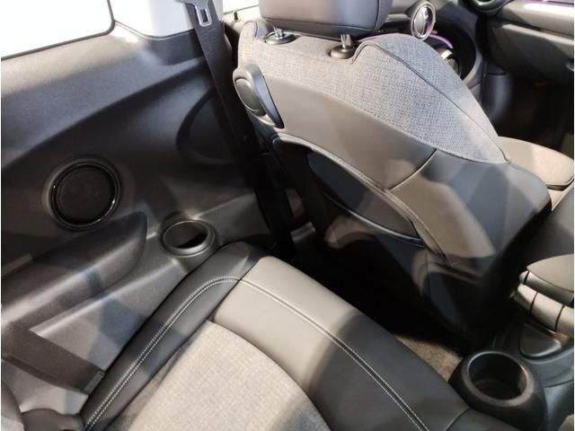 BMW MINI COOPER D 2022