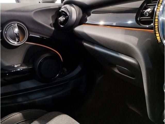 BMW MINI COOPER D 2022