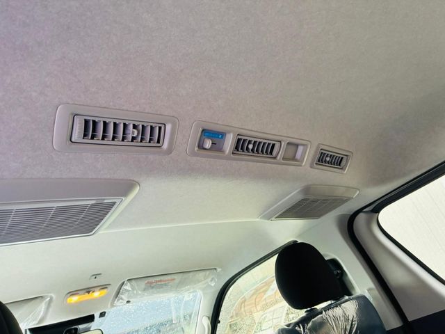 TOYOTA HIACE van 2WD 2025