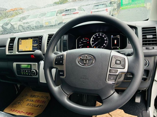 TOYOTA HIACE van 2WD 2025