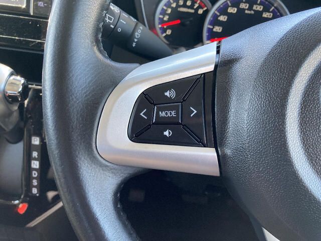 TOYOTA ROOMY 4WD 2018