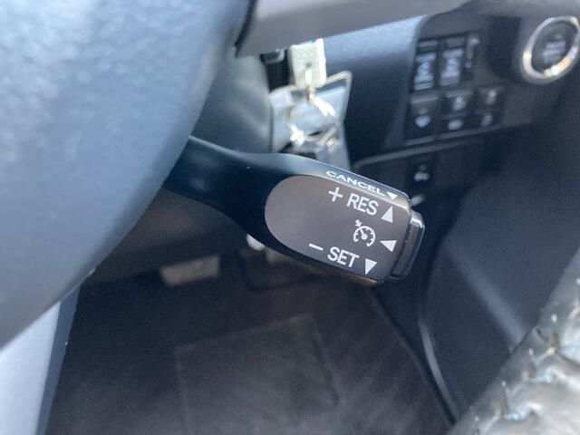 TOYOTA ROOMY 4WD 2018