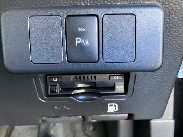 TOYOTA ROOMY 4WD 2018