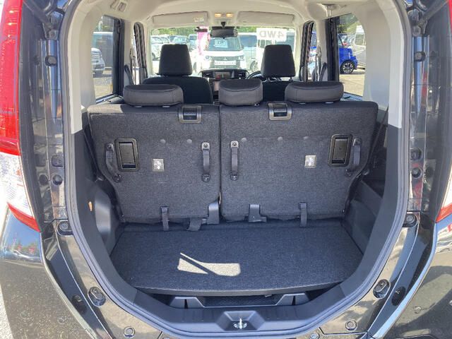 TOYOTA ROOMY 4WD 2018