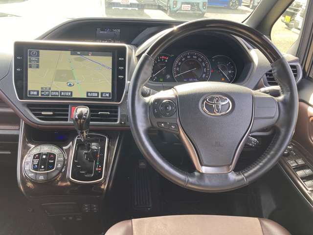 TOYOTA ESQUIRE 4WD 2018