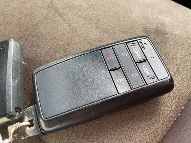 TOYOTA ESQUIRE 4WD 2018