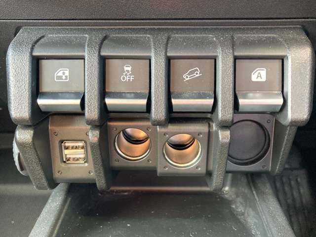 SUZUKI JIMNY SIERRA 2023