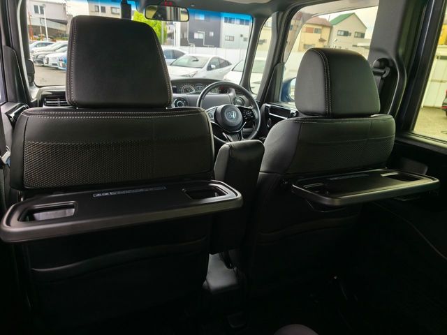 HONDA N BOX CUSTOM 2022