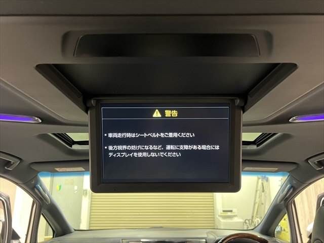 TOYOTA VELLFIRE  HYBRID 4WD 2017