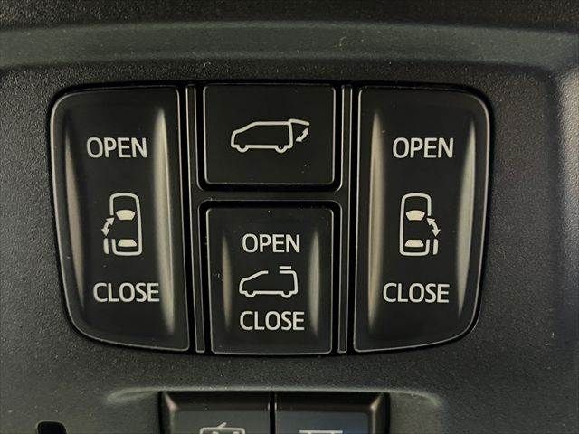 TOYOTA VELLFIRE  HYBRID 4WD 2017