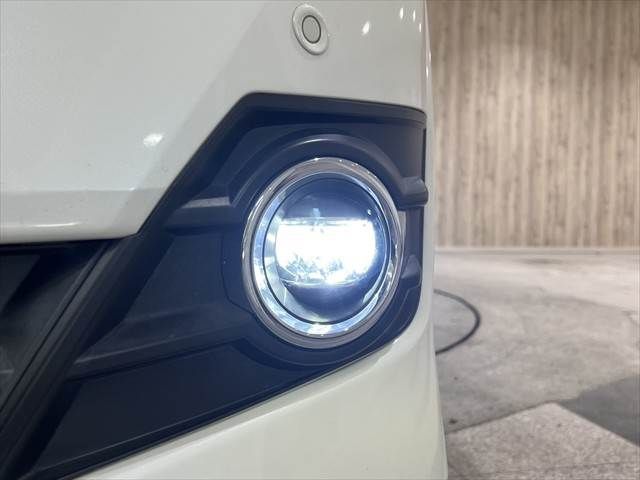 TOYOTA VELLFIRE  HYBRID 4WD 2017