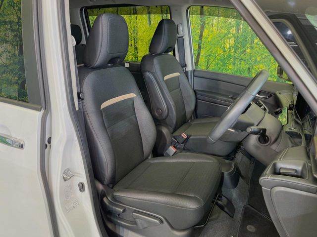 NISSAN SERENA  WG 2023