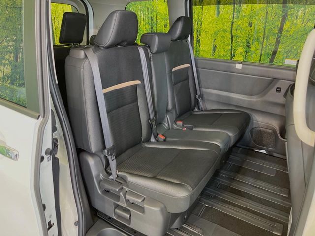 NISSAN SERENA  WG 2023