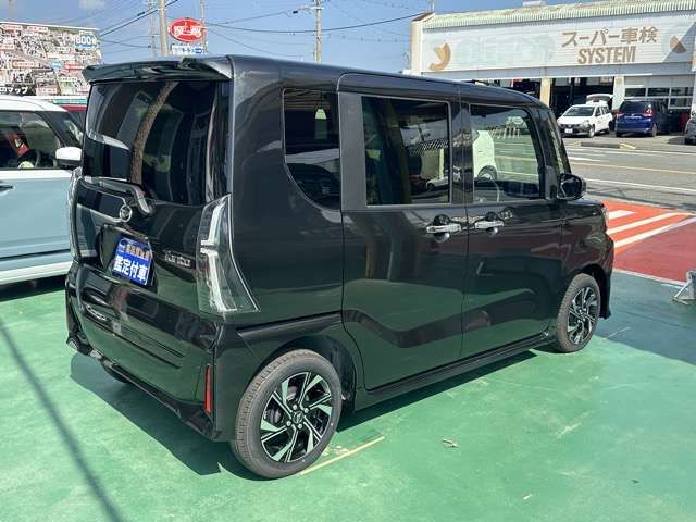 DAIHATSU TANTO CUSTOM 2023