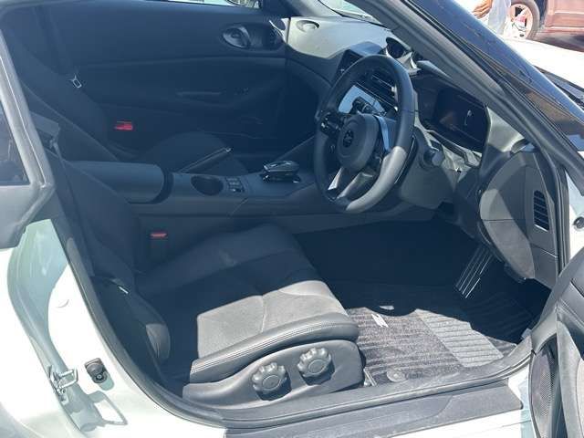 NISSAN FAIRLADY Z 2024