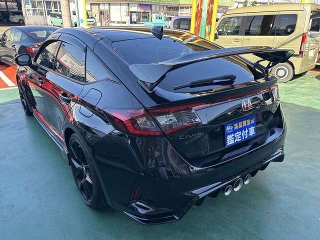 HONDA CIVIC hatchback 2025