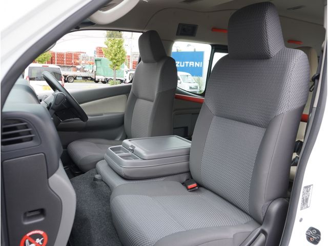 NISSAN NV350 CARAVAN 1.15t 2019