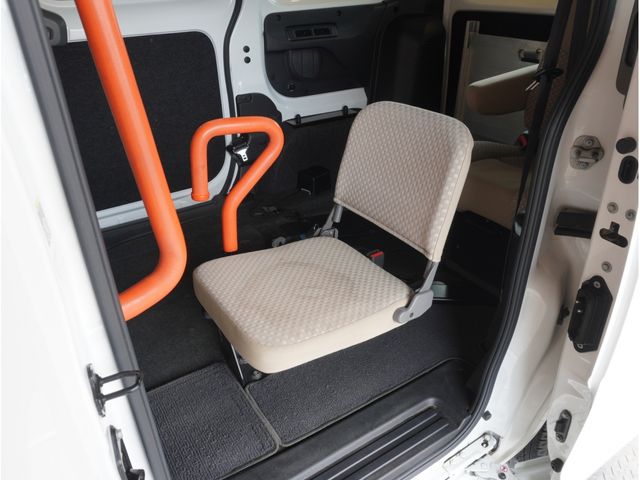 NISSAN NV200 VANETTE van 2017