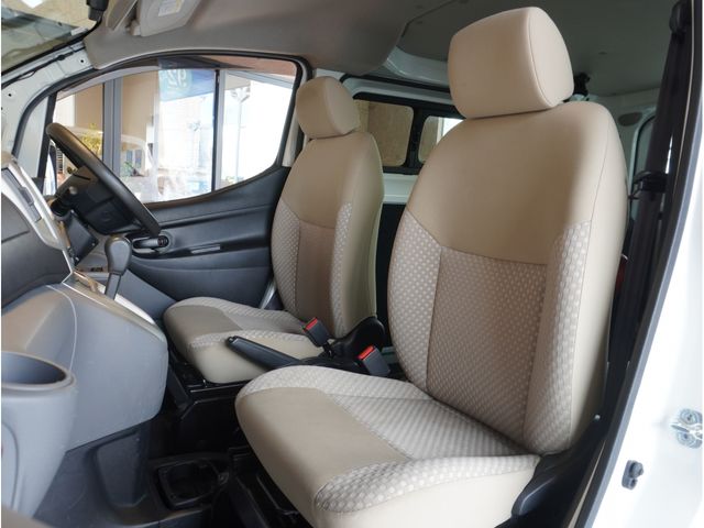 NISSAN NV200 VANETTE van 2017