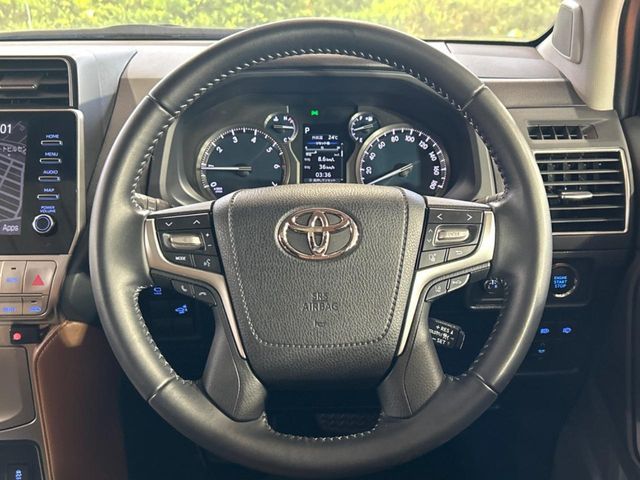 TOYOTA LANDCRUISER PRADO 2022