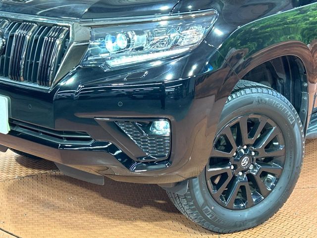 TOYOTA LANDCRUISER PRADO 2022
