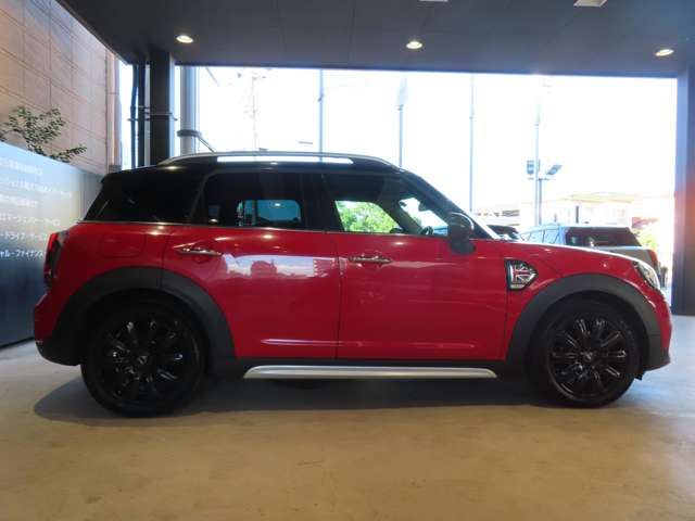 BMW BMW MINI COOPER D CROSSOVER 2017