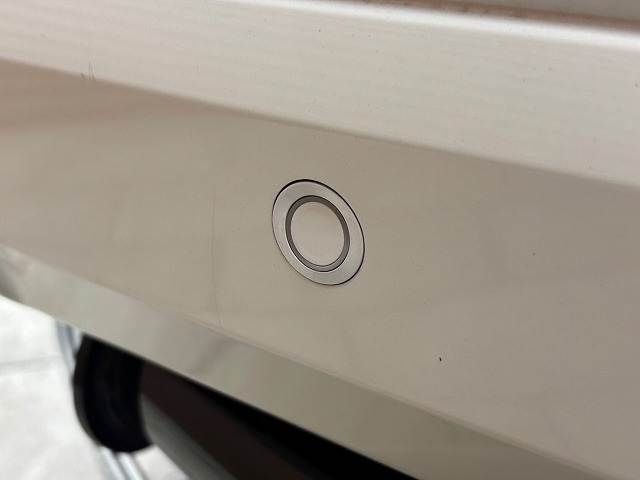 TOYOTA LANDCRUISER PRADO 2018