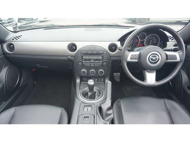MAZDA ROADSTER 2010