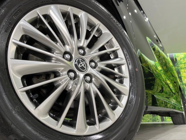 TOYOTA ALPHARD hybrid 4WD 2019