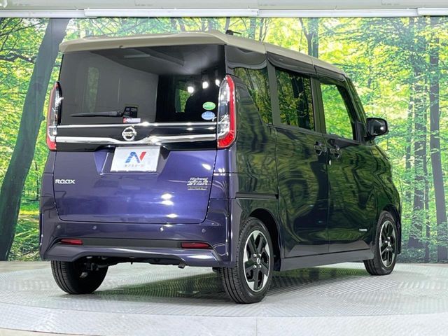 NISSAN ROOX 2020