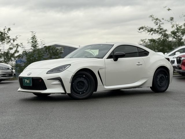 TOYOTA GR86 2024