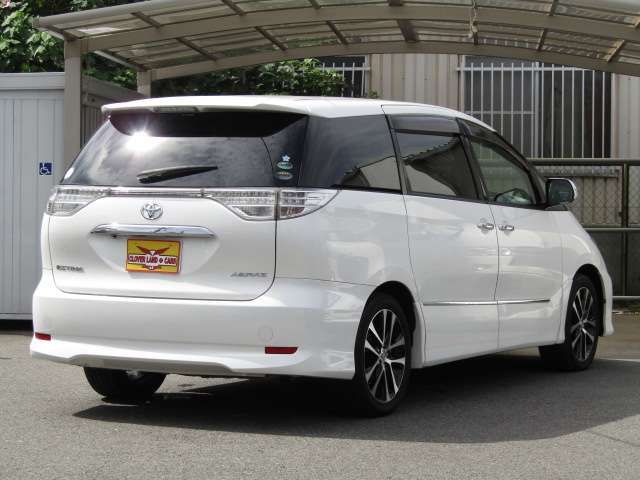 TOYOTA ESTIMA 2014