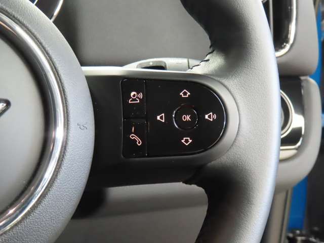 BMW MINI COOPER D CROSSOVER 2023