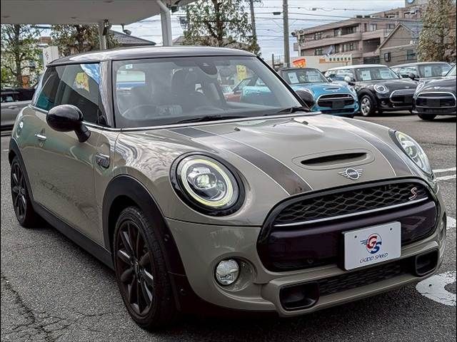 BMW MINI COOPER S 2019