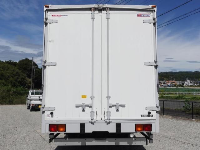 MITSUBISHI FUSOU FIGHTER 2013