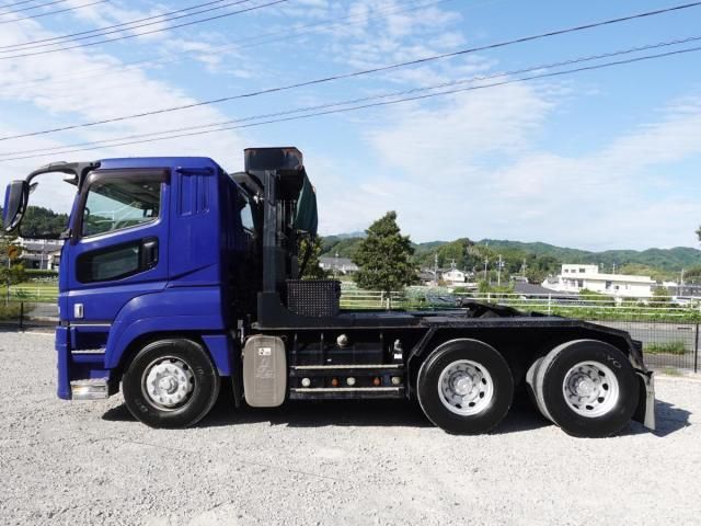 MITSUBISHI FUSOU SUPER GREAT 2014