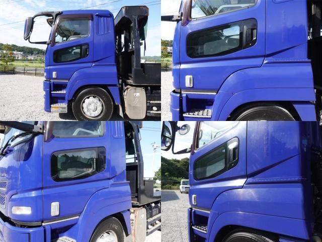 MITSUBISHI FUSOU SUPER GREAT 2014